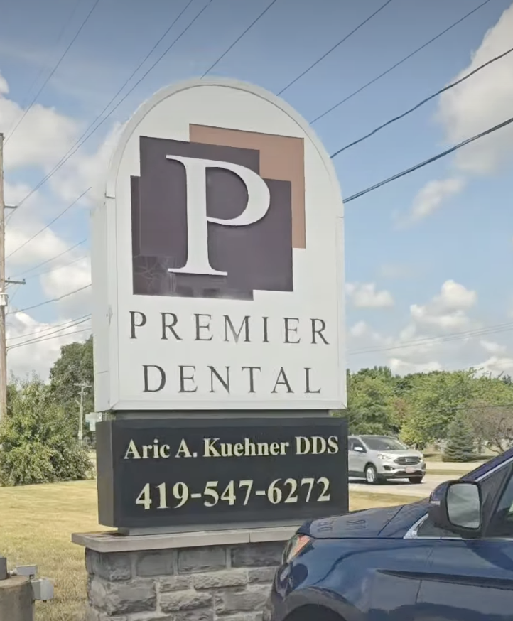 Premier Dental exterior signage